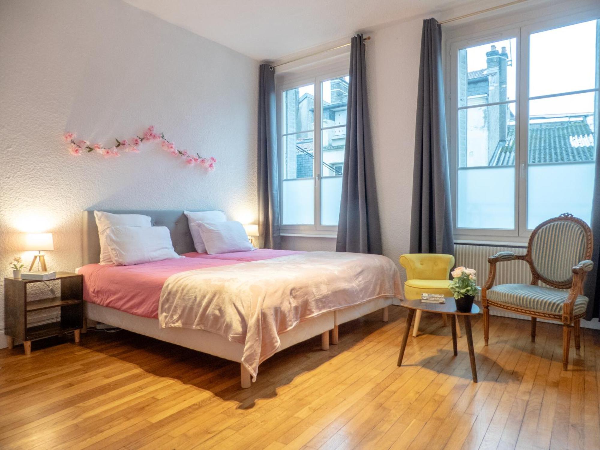 L'Amour De La Paix - Centre-Ville - Jardin - Proche Gare - Tv65"Primevideo - Ambiance Tres Chaleureuse - Parking Gratuit Sous-Video Surveillance Proche - Gere Par Presta-Zen'Services Verdún Exterior foto