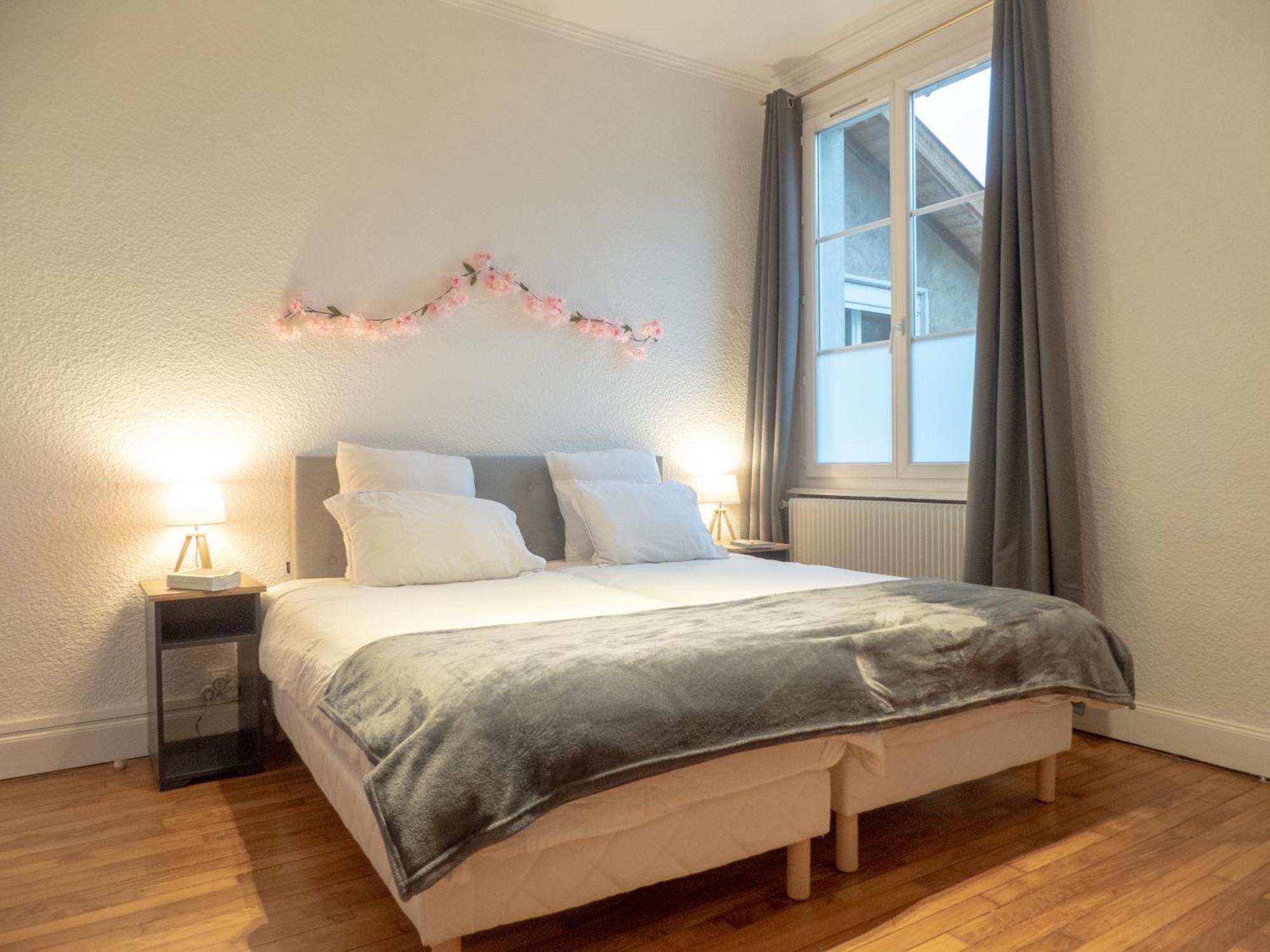 L'Amour De La Paix - Centre-Ville - Jardin - Proche Gare - Tv65"Primevideo - Ambiance Tres Chaleureuse - Parking Gratuit Sous-Video Surveillance Proche - Gere Par Presta-Zen'Services Verdún Exterior foto